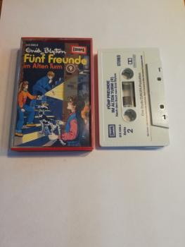 Fünf Freunde Folge 9 im alten Turm Weiß mit Blauen Druck 515698.0 Europa(Blau Oranges Cover)