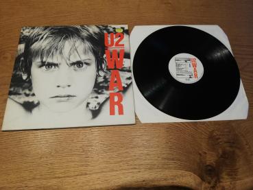 U2 War 1983 Island Records 205259-320 Deutsche Pressung VG+/VG+