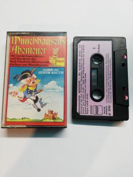 Münchhausens Abenteuer Schwarz mit Lila Aufkleber AE 32.965 Peggy