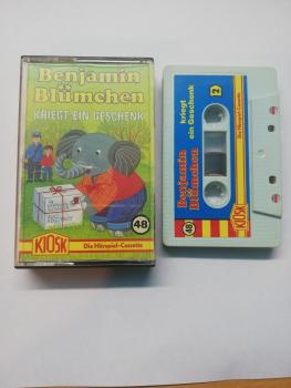 Benjamin Blümchen Folge 48 kriegt ein Geschenk Weiß mit Blauen Cover 4.27548 CD Kiosk