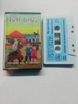 Pony Panos Das neue Zuhause Weiß mit Türkisen Aufkleber 10401 Eins Extra