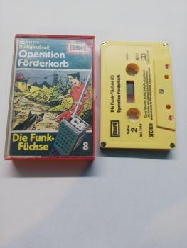 Die Funk Füchse Folge 8 Operation Förderkorb 5-fach Silber geschraubt Gelb 515778.1 Europa Cover oben rechts leicht eingerissen