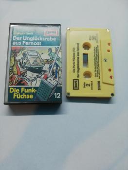 Die Funk Füchse Folge 12 Der Unglücksrabe aus Fernost 5-fach Silber geschraubt Gelb 515782.0 Europa(Cover von innen beschrieben)