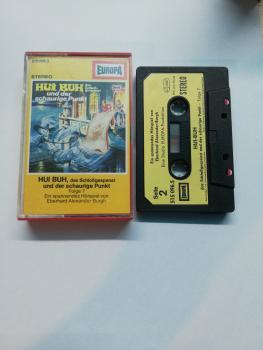 Hui Buh Folge 7 und der schaurige Punkt Schwarz mit Beigen Aufkleber 515096.5 Europa(Gelbes Cover) Innencover beschrieben