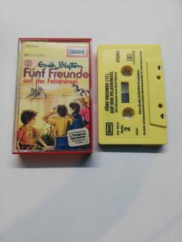 Fünf Freunde Folge 12 auf der Felseninsel Gelb 515704.8 Europa Innencover beschrieben