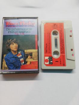 Timm Thaler Die geheimnisvolle Insel Arawanadi Grau mit Roten Aufkleber 401203-242 Ariola Frontcover beschrieben
