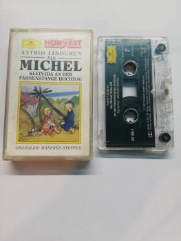 Michel Astrid Lindgren Als Michel Klein-Ida an der Fahnenstange hochzog Transparent 457560-4 Deutsche Grammophon Innencover beschrieben