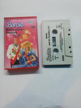 Barbie Folge 19 und der Fasching Grau mit Schwarzen Druck 515280.1 Europa