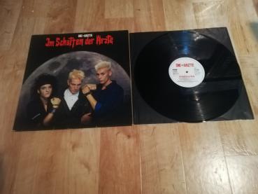 Die Ärzte Im Schatten der Ärzte 1985 CBS 26727 Holländische Pressung VG+/VG+