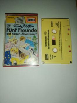 Fünf Freunde Folge 21 auf neuen Abenteuern Gelb 515758.7 Europa Innencover beschrieben und 3 Schrauben fehlen