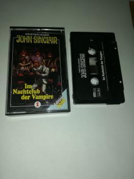 Geisterjäger John Sinclair Folge 1 Im Nachtclub der Vampire 5-fach Schwarz geschraubt Schwarz mit Weißen Druck MC 1100 SPV Edition 2000