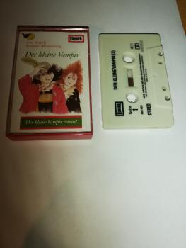 Der kleine Vampir Folge 3 Der kleine Vampir verreist Grau mit Schwarzen Druck 495433-209 Europa
