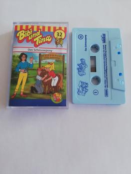Bibi und Tina Folge 32 Das Schmusepony Weiß mit Blauen Druck 4.27132 Kiddinx