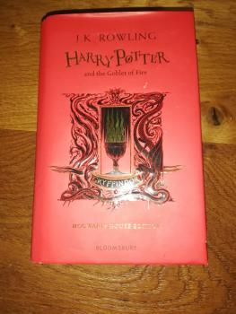 Harry Potter and the Goblet of Fire Hardcover Hogwarts House Edition Bloomsbury  in Englischer Ausgabe