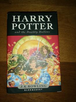Harry Potter and the Deathly Hallows Hardcover Bloomsbury Erstauflage in Englischer Ausgabe