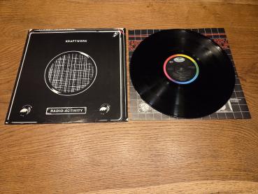 Kraftwerk Radio-Activity1976 Capitol Records 1A 038-1575021 Europäische Pressung VG+/VG+