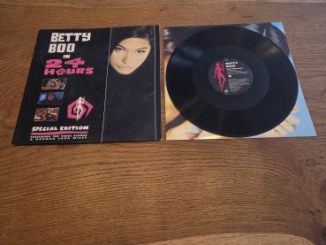 Betty Boo – 24 Hours (The Remixes) 1990 Rhythm King – LEFT R45T UK Pressung NM/VG