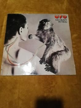UFO No heavy Petting 1976 Chrysalis 202696 G+/VG