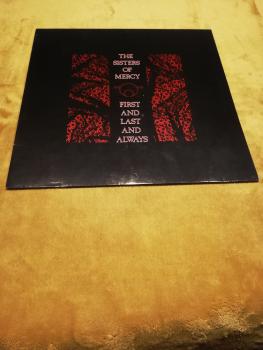 The Sisters of Mercy First and last and always Wea 240616-1 Deutsche Pressung VG/VG