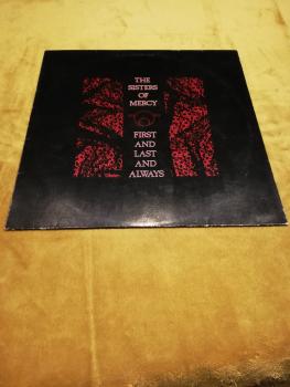 The Sisters of Mercy First and last and always Wea 240616-1 Deutsche Pressung VG-/VG-