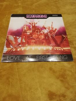 Scorpions Love at first sting 1988 Amiga 856332 DDR Pressung VG-/VG-