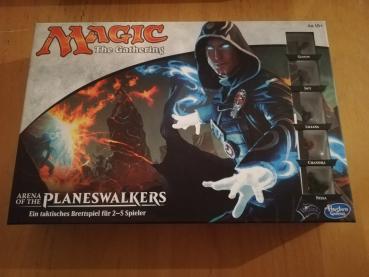 Magic the Gathering Arena of the Planeswalkers Hasbro komplett in sehr guten Zustand von 2014