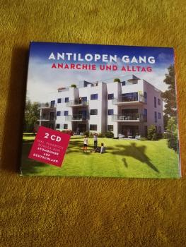 Antilopen Gang- Anarchie und Alltag 2017 im Pappschuber Doppel-CD Jochens Kleine Plattenfirma(JPK) JPK 132