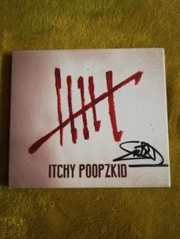Itchy PoopZkid-Six 2015 im Pappschuber Findaway Records 006