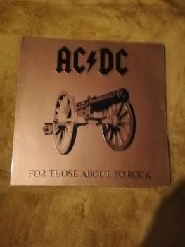 AC/DC For those about to Rock We salute you Atlantic 1981 ATL K 50 851)Deutsche Pressung VG/VG-