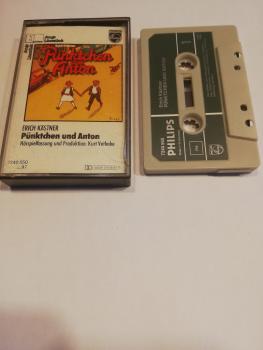 Pünktchen und Anton Grau mit Schwarzen Aufkleber 7240 550 Philips