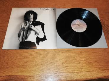 Patti Smith-Horses 1975 Arista Records AL 4066 Canadische Pressung VG+/VG+