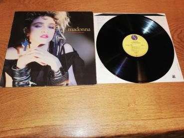 Madonna-The First Album 1983 Sire Records 923867-1 Deutsche Pressung VG+/VG