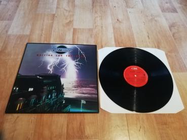 Fastway Waiting for the roar 1986 CBS 26654 Holländische Pressung Unverkäufliches Muster NM/VG+