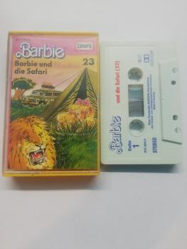 Barbie Folge 23 und die Safari Weiß mit Rot-Blauen Druck 515284.4 Europa Frontcover beschrieben
