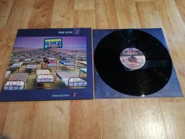 Pink Floyd A Momentary Lapse of Reason EMI 1987 1C 064-748068 1 B Holländische Pressung VG+/VG (Aufkleber auf Frontcover)