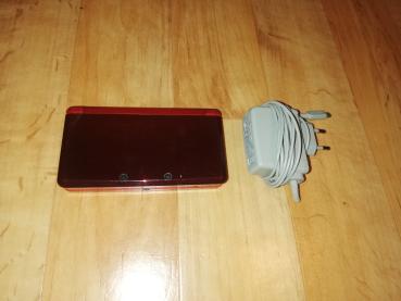 Nintendo 3DS Rot Metallic CTR-001 mit Ladekabel