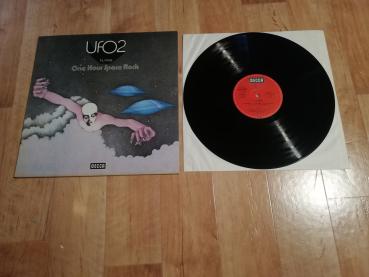 UFO 2 One Hour Space Rock Beacon Records Decca SLK 16726-P Deutsche Pressung VG/VG+