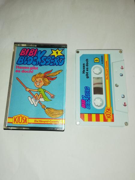 Bibi Blocksberg Folge 1 Hexen gibt es doch 5-fach Silbe  geschraubt Weiß mit Blauen Cover 4.25323 CD Kiosk