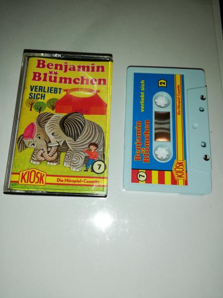 Benjamin Blümchen Folge 7 verliebt sich Weiß mit Blauen Cover 4.27507 CD Kiosk