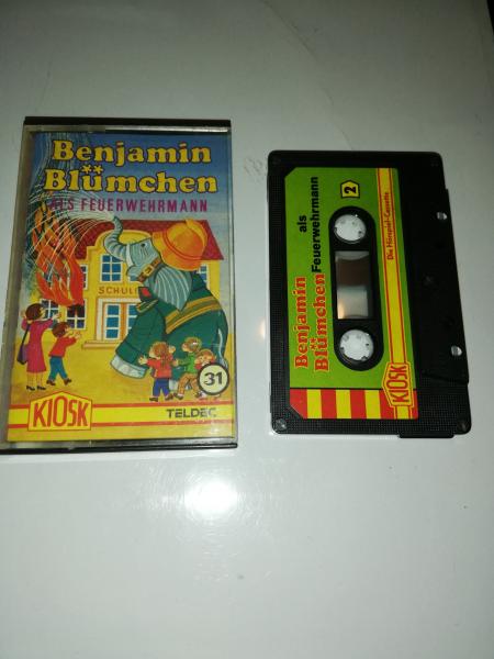Benjamin Blümchen Folge 31 als Feuerwehrmann 4-fach Schwarz geschraubt Schwarz mit Grünen Cover 4.25701 CD Teldec