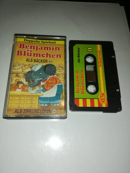 Benjamin Blümchen Club Edition 4-fach Schwarz geschraubt als Bäcker/als Zirkusclown Schwarz mit Grünen Cover 19 394 6 Kiosk