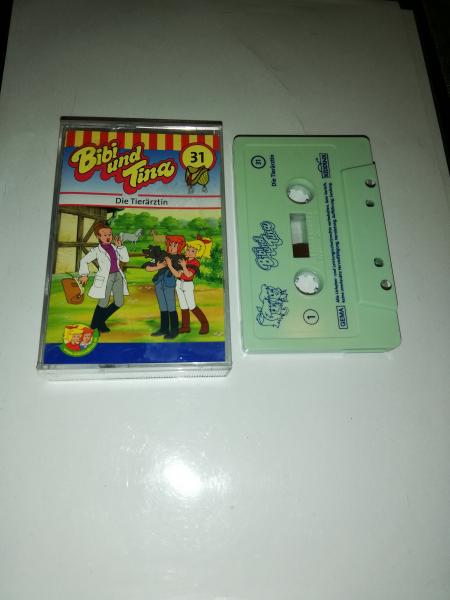 Bibi und Tina Folge 31 Die Tierärztin Weiß mit Blauen Druck 4.27131 Kiddinx
