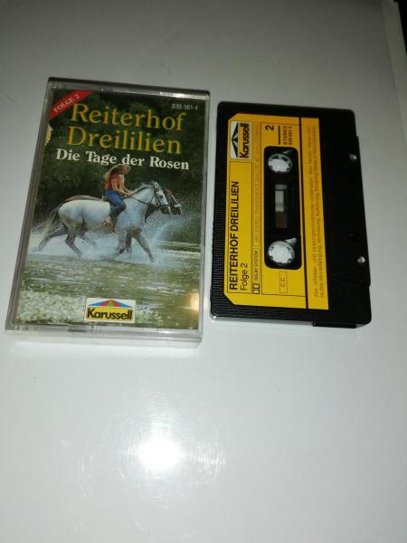 Reiterhof Dreililien Folge 2 Die Tage der Rosen Schwarz mit Gelben Cover 839 561-4 Karussell