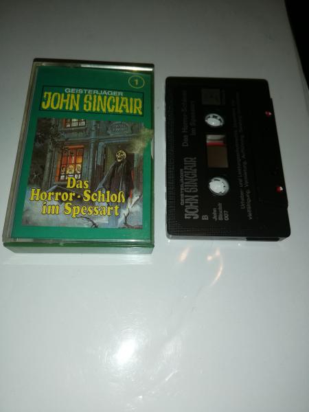 Geisterjäger John Sinclair Folge 1 Tonstudio Braun Das Horror-Schloß im Spessart Schwarz mit Weißen Druck 007