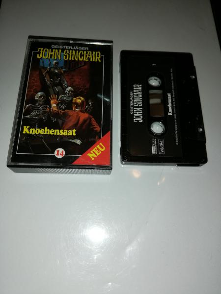 Geisterjäger John Sinclair Black Edition 5-fach Schwarz geschraubt Folge 14 Knochensaat Schwarz mit Weißen Druck MC 1162