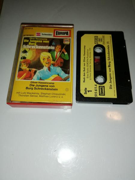 Die Jungens von Burg Schreckenstein Folge 1 Schwarz mit Beigen Aufkleber 515611.4 Europa