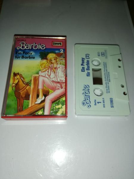Barbie Folge 2 Ein Pony für Barbie Weiß mit Blauen Druck 515262.3 Europa