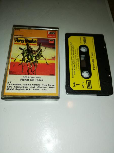 Perry Rhodan Planet des Todes Schwarz mit Hellgelben Aufkleber 6613