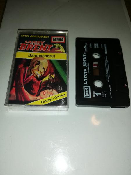 Larry Brent Folge 15 Dämonenbrut Schwarz mit Weißen Druck 7432190861.4 Europa