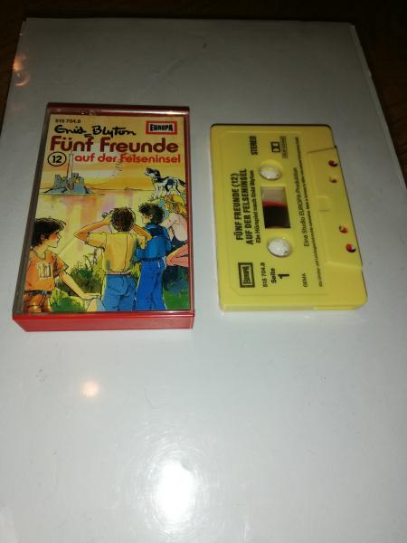 Fünf Freunde Folge 12 auf der Felseninsel Gelb 515704.8 (Blau Oranges Cover)